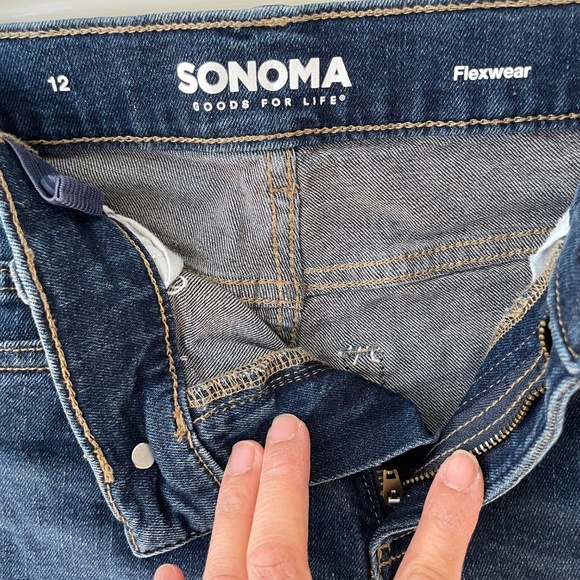 Blue Jeans- flexwear- Straight Leg Slim Fit- Kid Size 12 - Picture 4 of 4